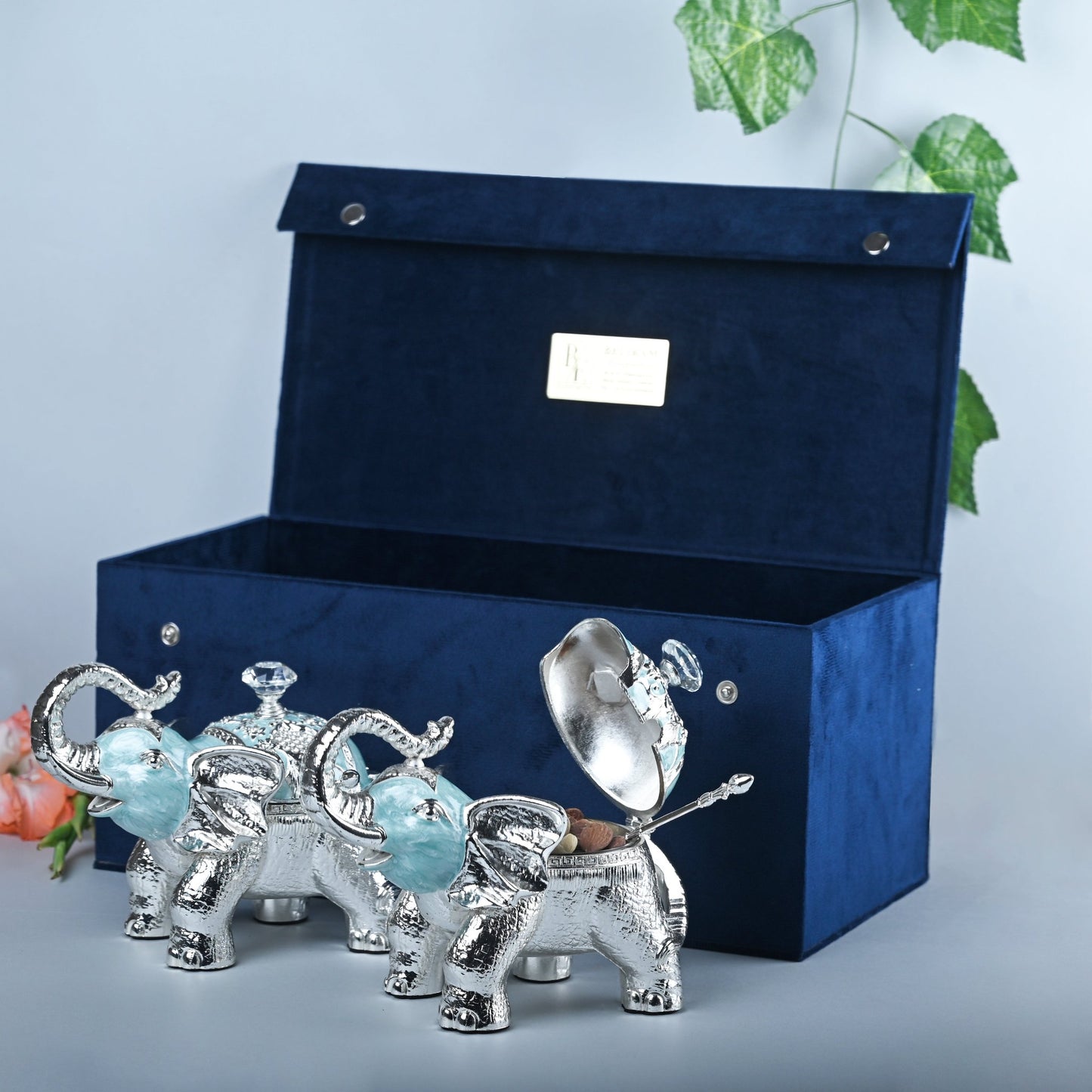 Elephant Candy Box (blue)
