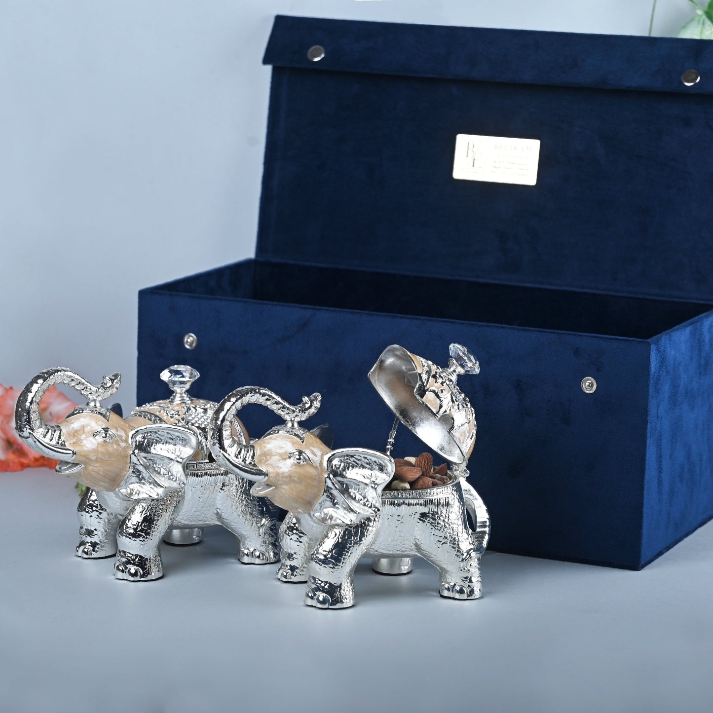 Elephant Candy Box (peach)