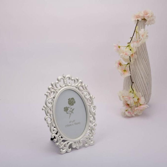 Oval Photo frame