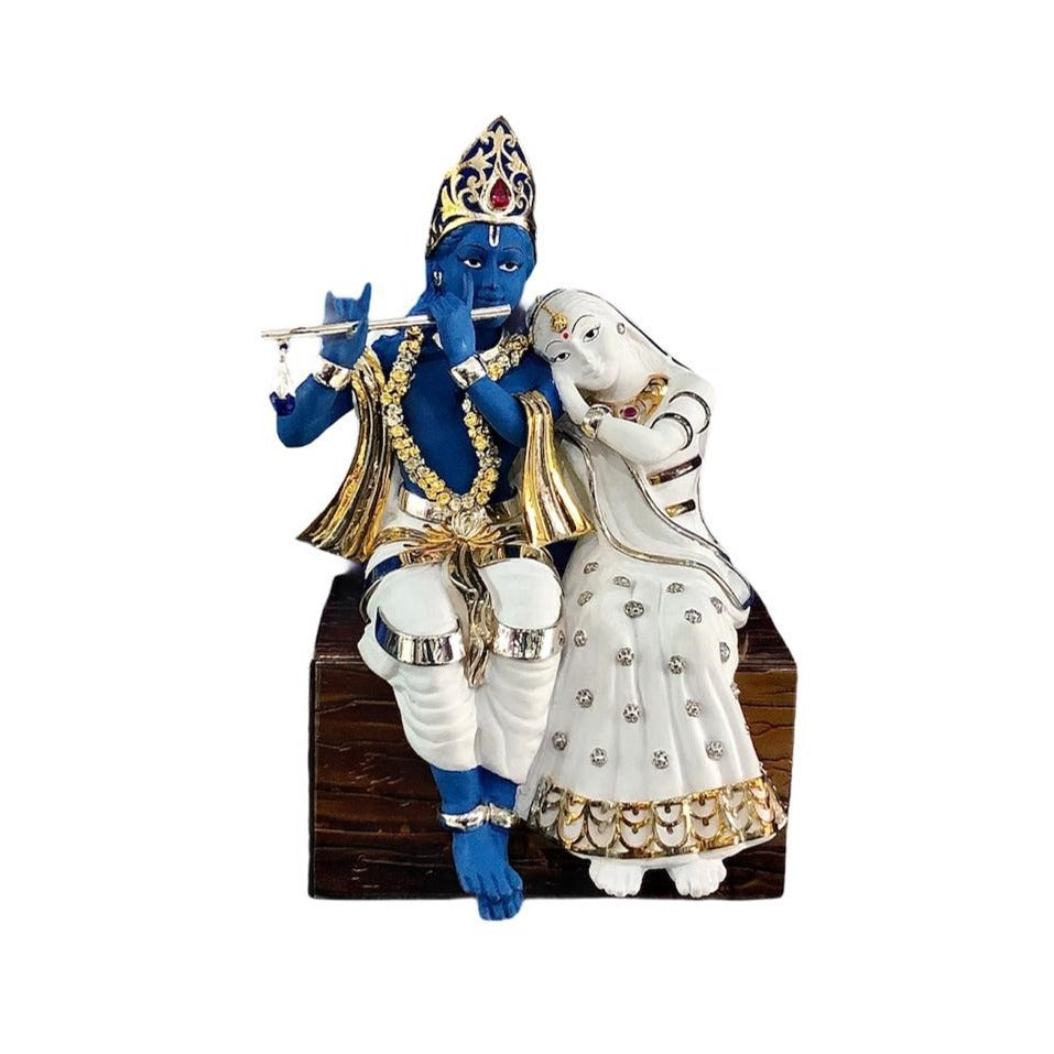 Radha Krishan with 92.5 jewellery