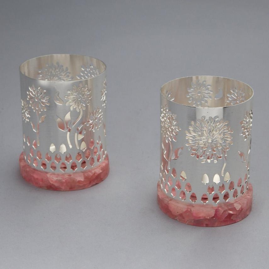 Flower t light holder - Pair