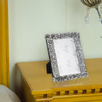 Photo frame