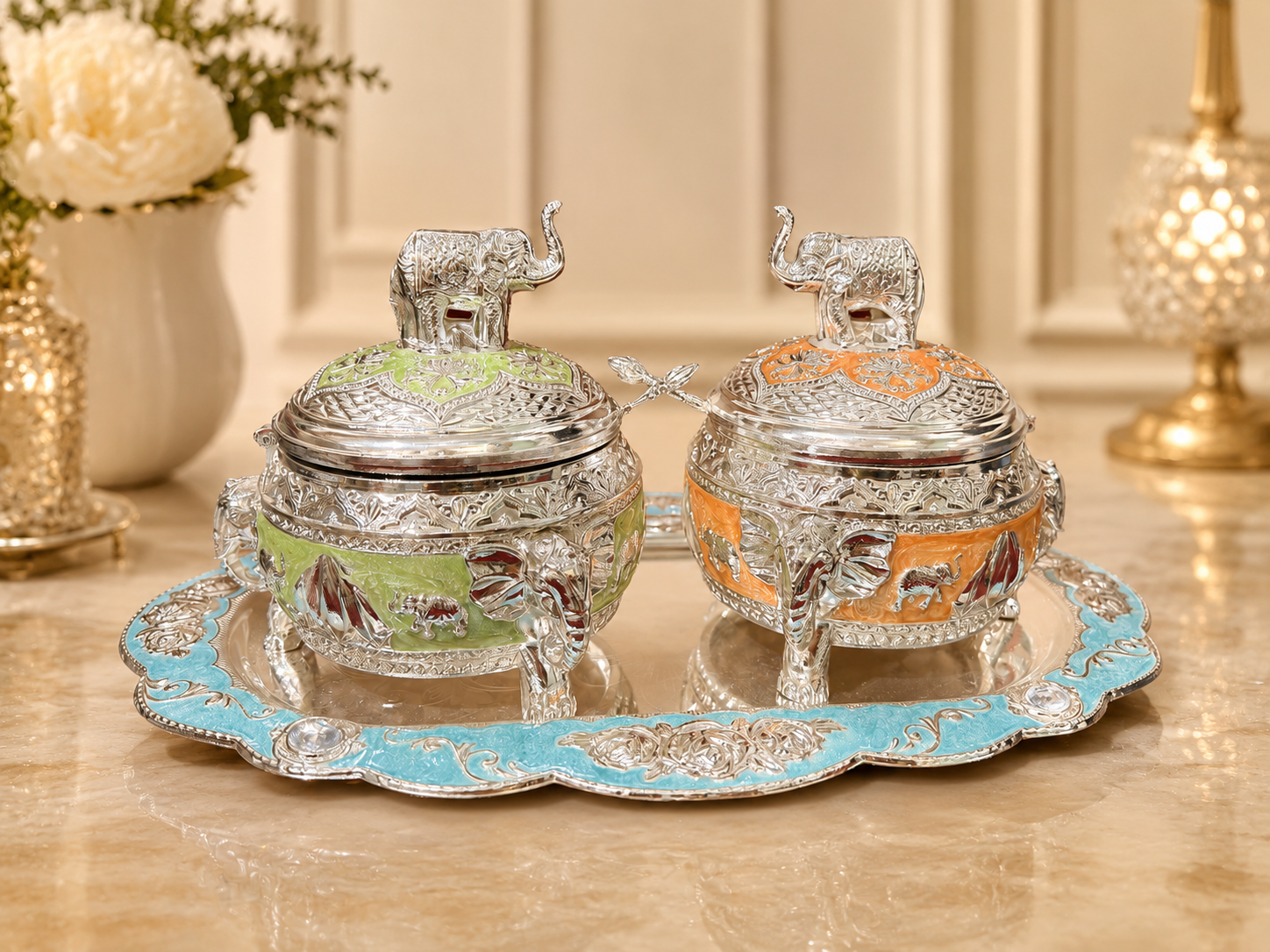 2 Round Elephant Boxes With Tray