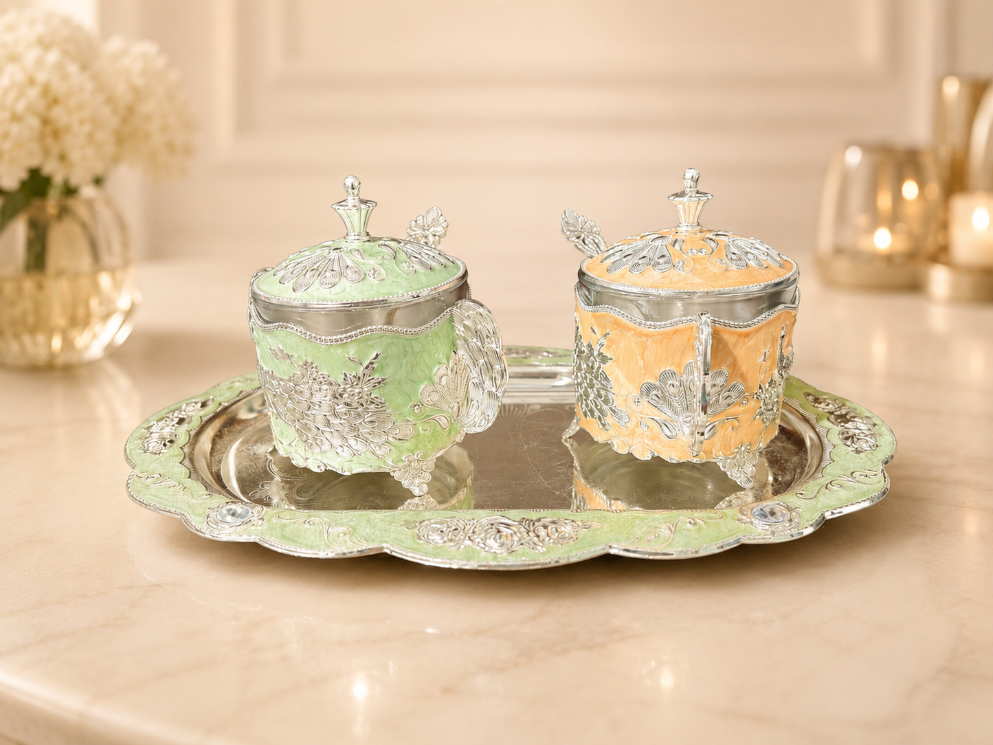 2 Lid Boxes With Tray