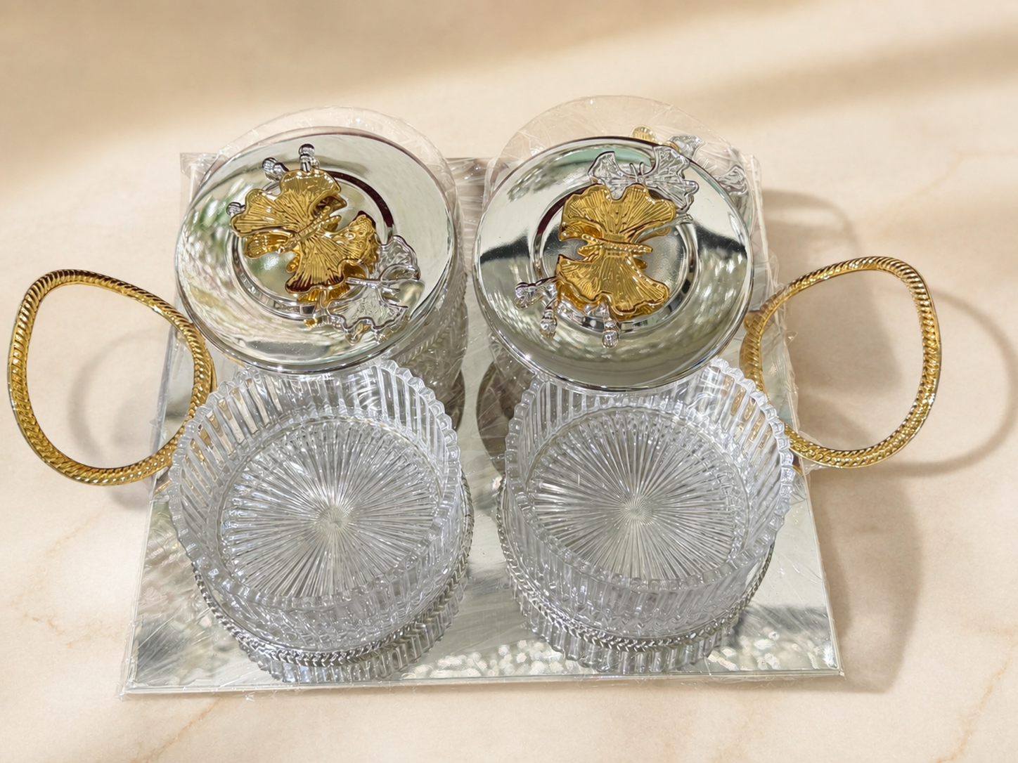4 Boxes With Tray
