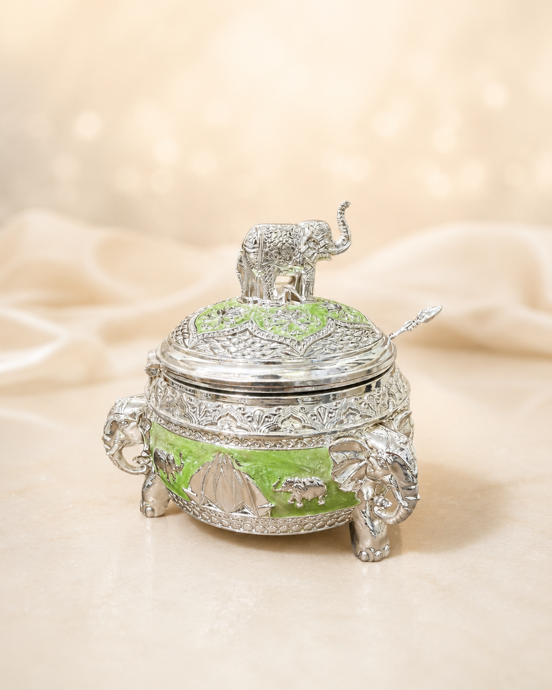 Single Elephant Candy Box