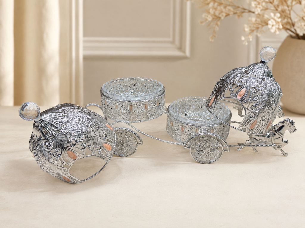 Horse Carriage Candy Box