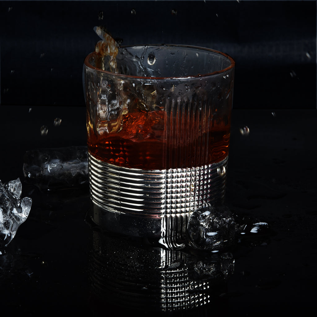 Decanter set with 6 glasses