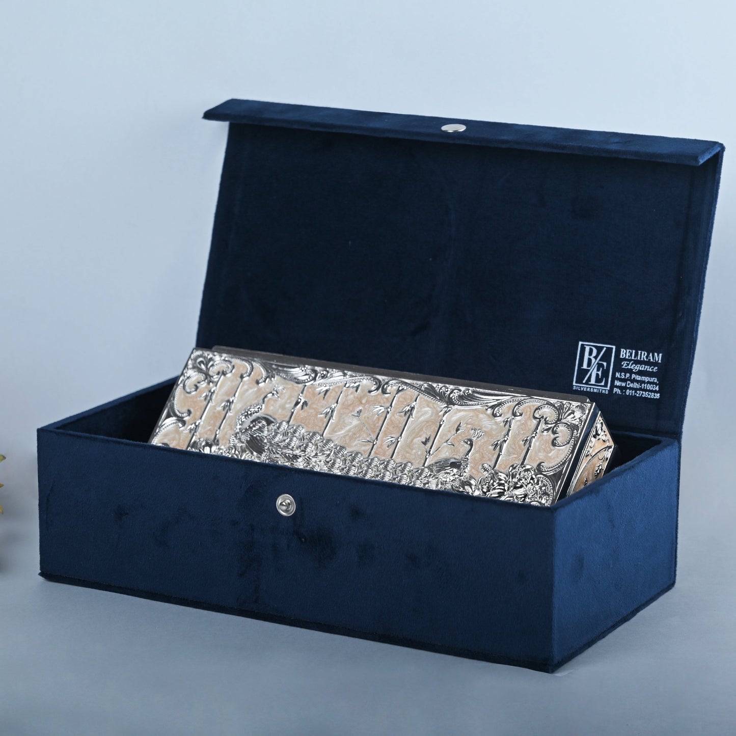 Peacock Dry Fruit Box (peach)