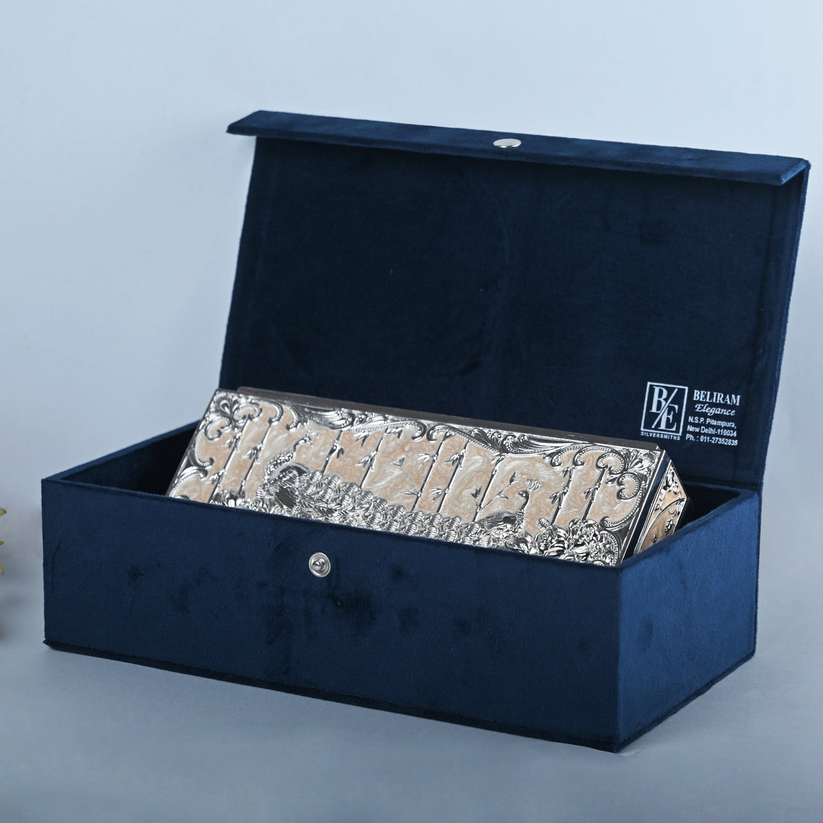 Peacock Dry Fruit Box (peach)