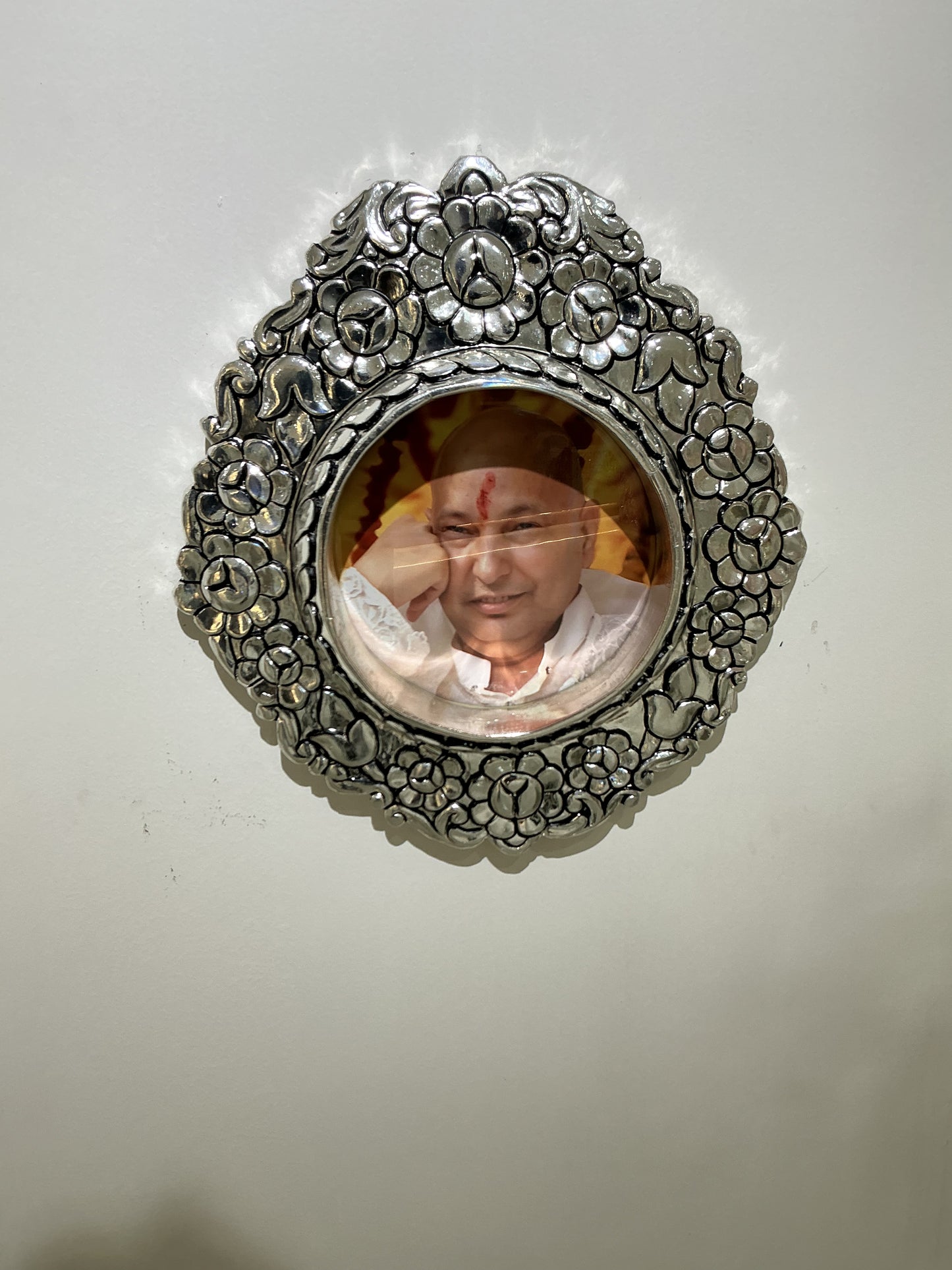 Bird Frame Oval