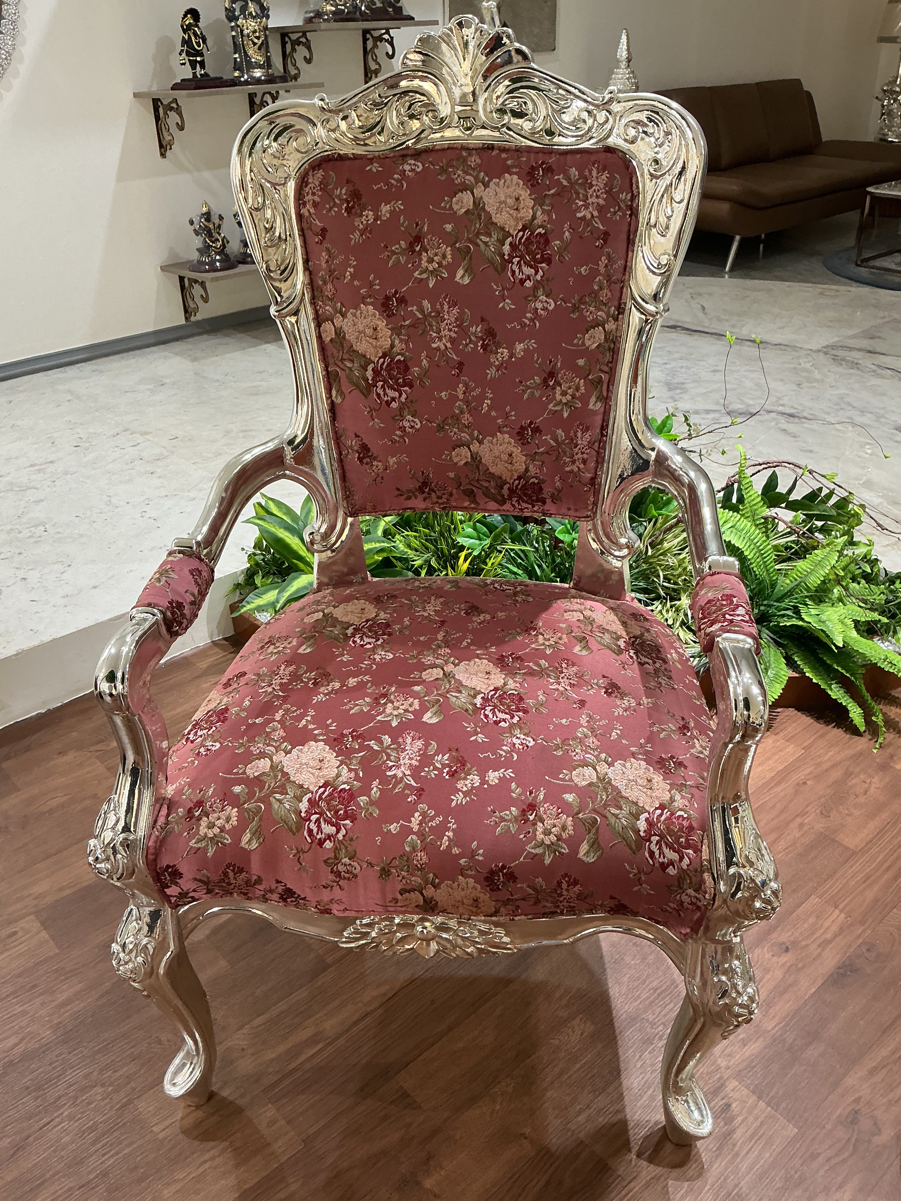 Classy Chair Floral