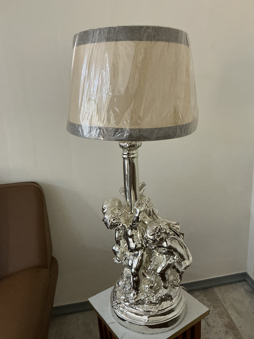 Angle Lamp
