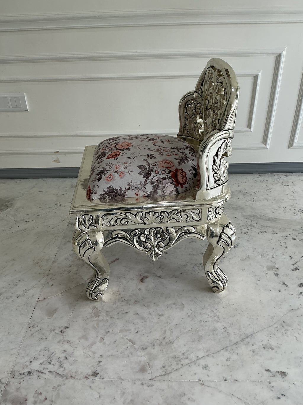 Pooja Chair Pink