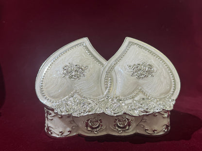 Jewellery Box Heart Shaped - White