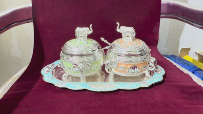 2 Round elephant boxes with Tray